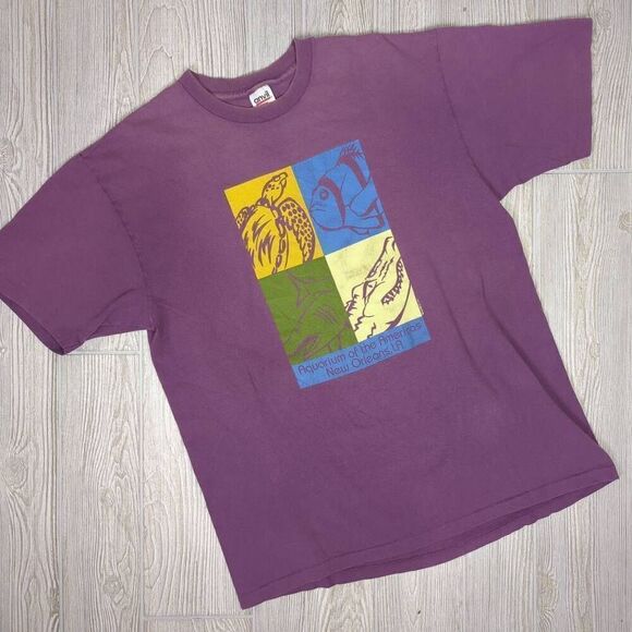 Vintage 98 Anvil Women’s XL Purple Aquarium Fish Nature Short Sleeve T-Shirt - Picture 1 of 9
